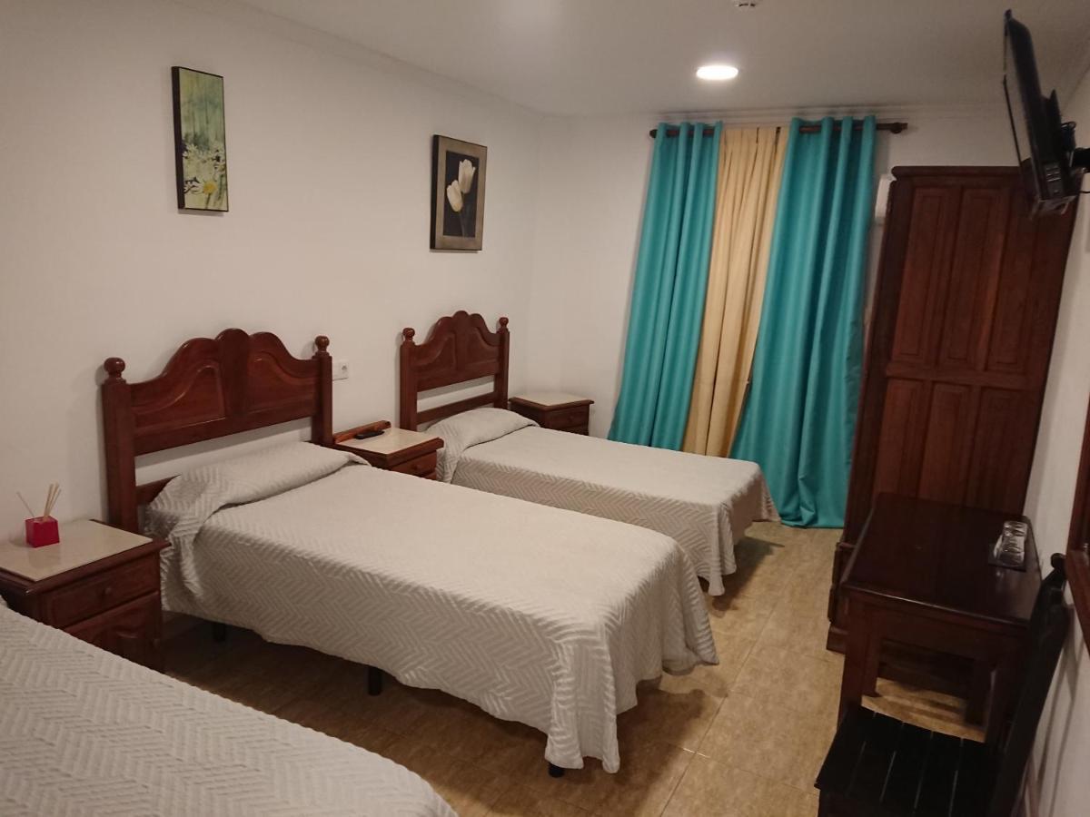 Hotel Manantiales Torremolinos Bagian luar foto