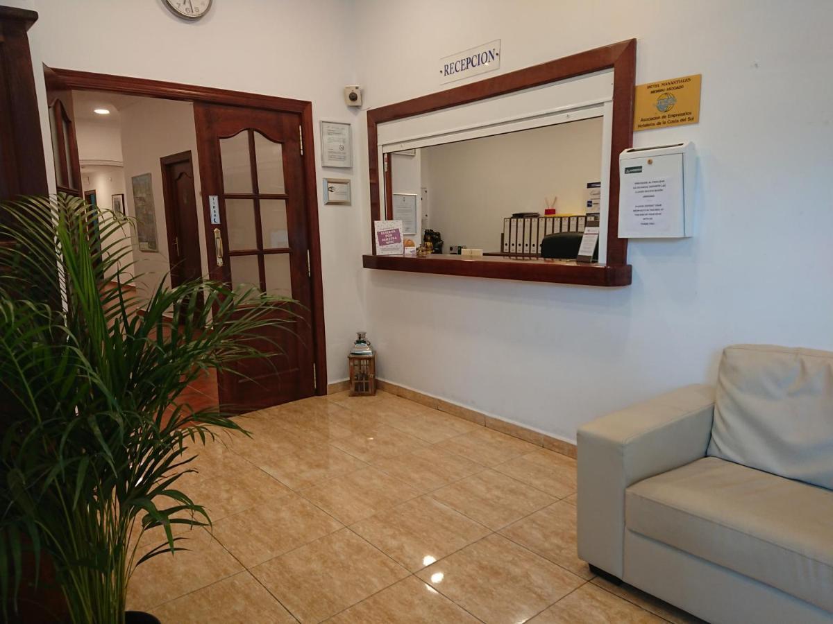 Hotel Manantiales Torremolinos Bagian luar foto
