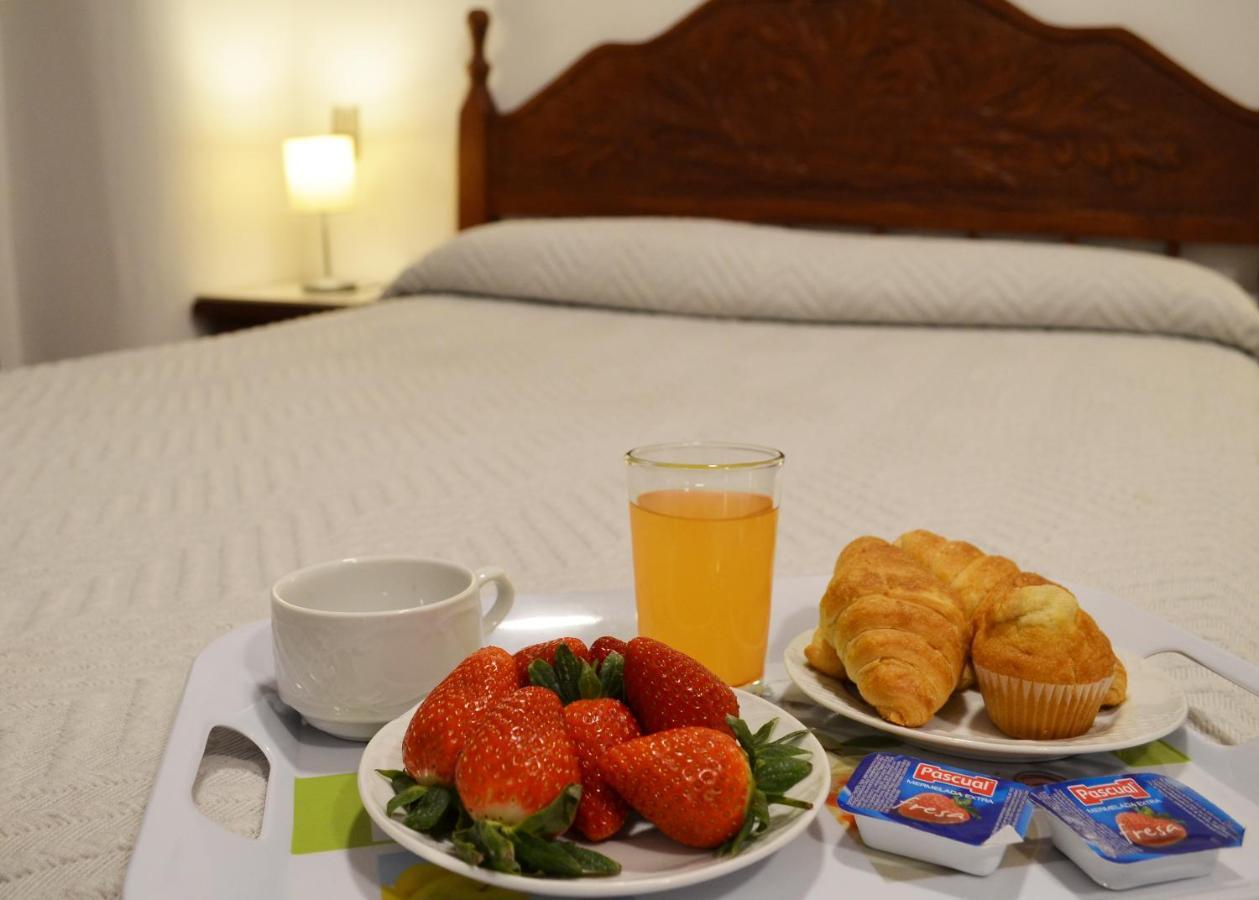 Hotel Manantiales Torremolinos Bagian luar foto